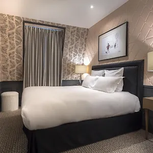 3* Hotel La Parizienne